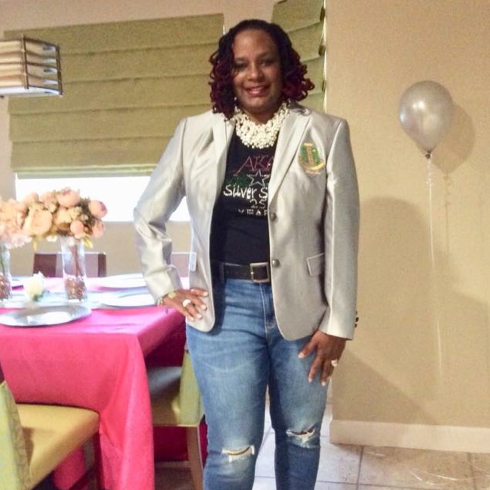 Meet your Posher, Latanya